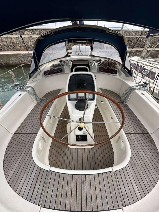 Bavaria Yachts 37 CRUISER usado à venda