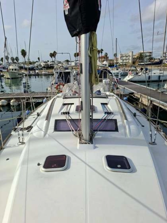 Beneteau Oceanis 43 usado à venda