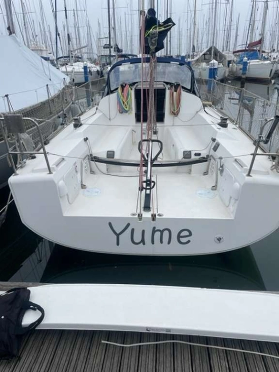 Elan Marine 310 PERFORMANCE usado à venda