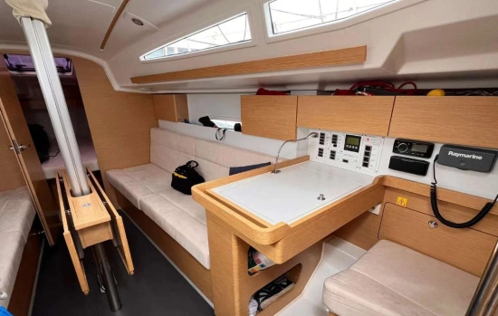 Elan Marine 320 de segunda mano en venta