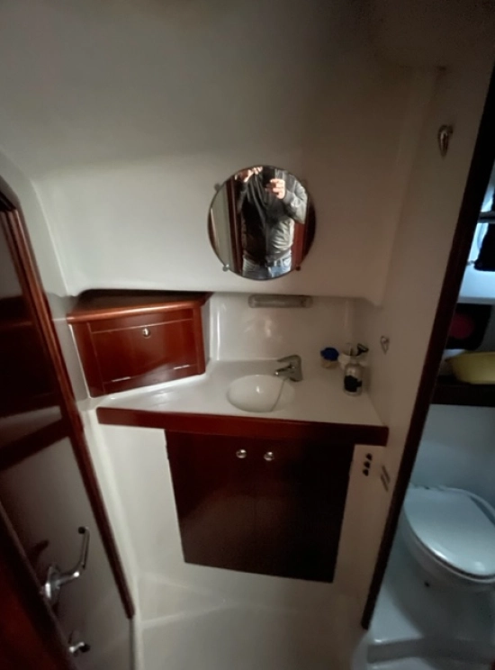 Beneteau Antares 10.80 usado à venda