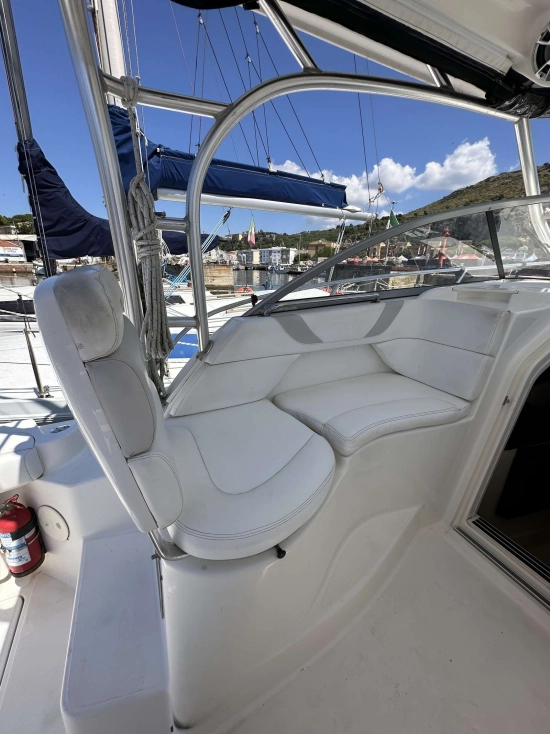 Boston Whaler CONQUEST 285 usado à venda