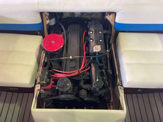 Maxum 1800 SC usata in vendita