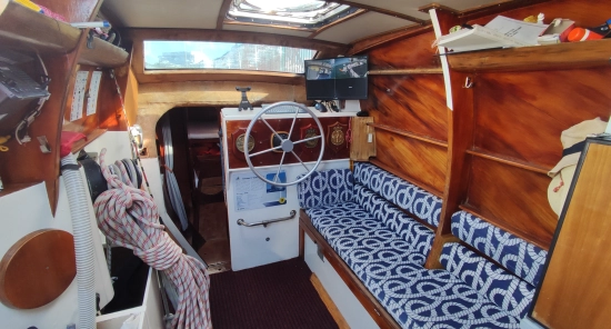 Custom CATAMARANO usado à venda