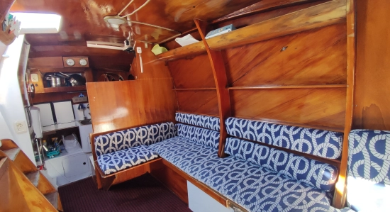 Custom CATAMARANO usado à venda