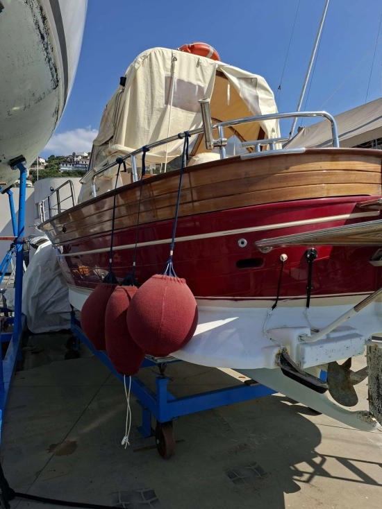 Apreamare 750 CABINATO usata in vendita