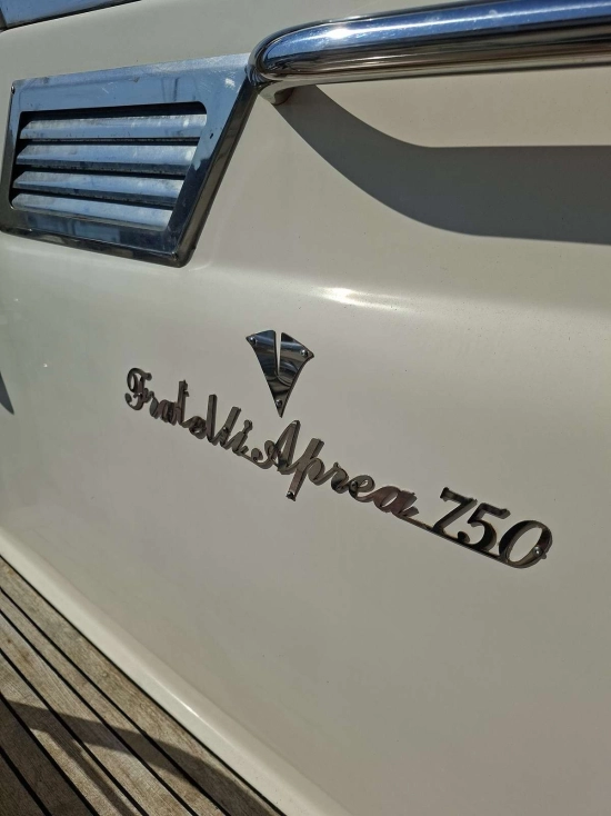 Apreamare 750 CABINATO usata in vendita