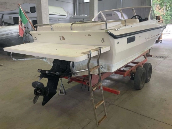 CIGALA E BERTINETTI SURFER 600V usado à venda