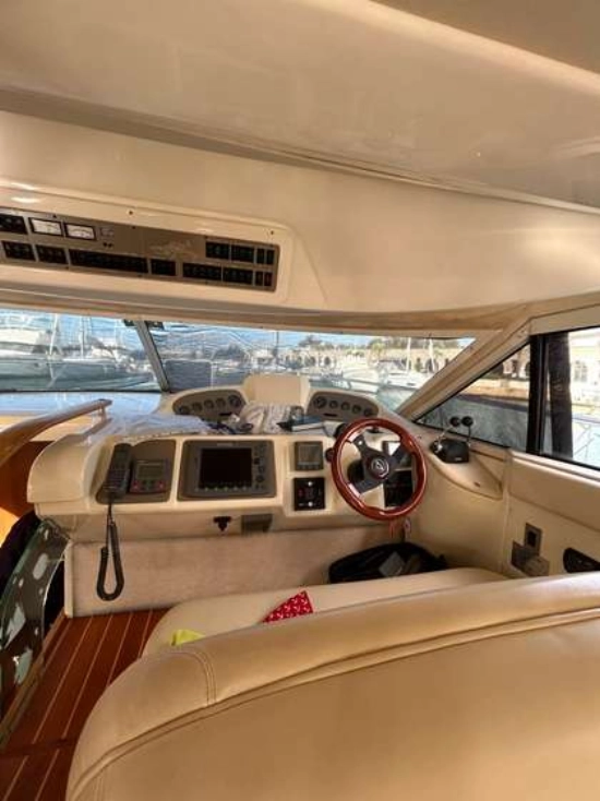 Sealine F37 de segunda mano en venta
