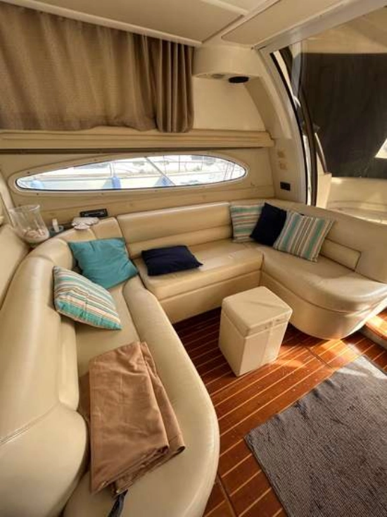 Sealine F37 de segunda mano en venta