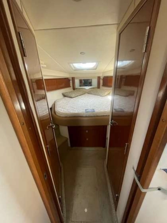 Sea Ray Sundancer 40 usado à venda