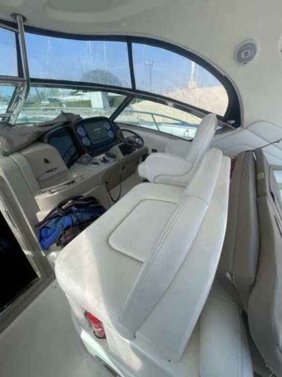 Sea Ray Sundancer 40 usado à venda