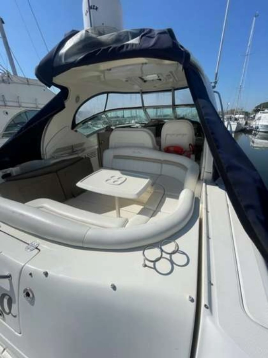 Sea Ray Sundancer 40 usado à venda