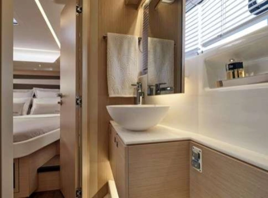 Jeanneau DB 43 IB de segunda mano en venta