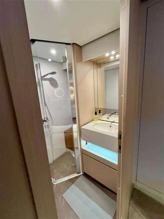 Azimut 68 FLY de segunda mano en venta