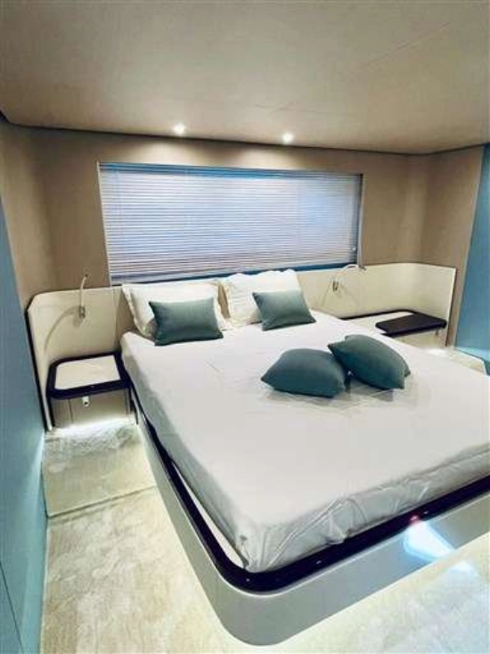 Azimut 68 FLY de segunda mano en venta