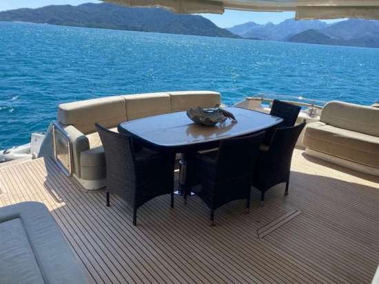 MONTE CARLO YACHTS MCY 76 de segunda mano en venta