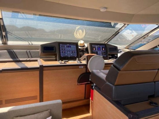 MONTE CARLO YACHTS MCY 76 de segunda mano en venta