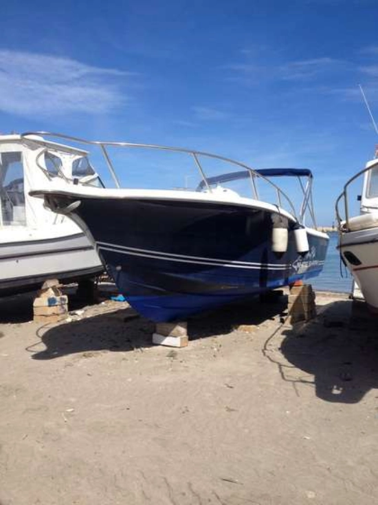 White Shark 285 usata in vendita