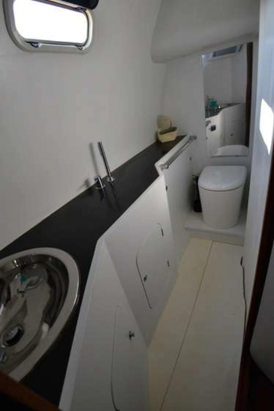 Custom CATAMARANO CUSTOM usado à venda