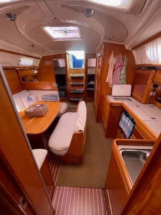 Bavaria Yachts 42 CRUISER usado à venda