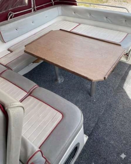 Sealine 290 usado à venda