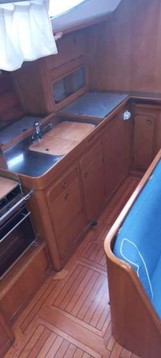 Beneteau Oceanis 430 usado à venda