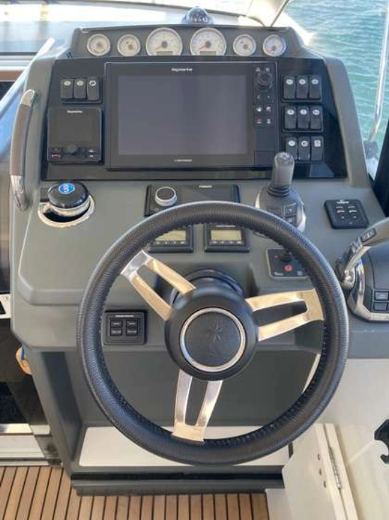Jeanneau LEADER 33 de segunda mano en venta
