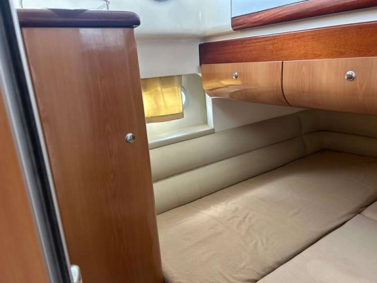 Sealine F44 usado à venda