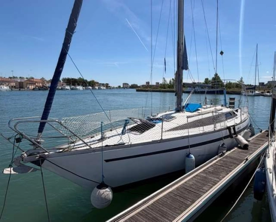 Comar Yachts COMET 111 usado à venda