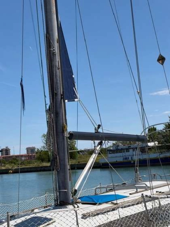 Comar Yachts COMET 111 usado à venda