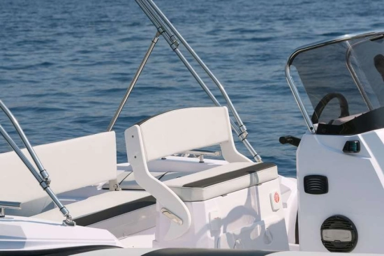 RANIERI INTERNATIONAL CAYMAN 19 SPORT INTERNATIONAL CAYMAN 19 SPORT nuevo en venta