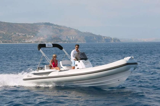 RANIERI INTERNATIONAL CAYMAN 19 SPORT INTERNATIONAL CAYMAN 19 SPORT nuevo en venta