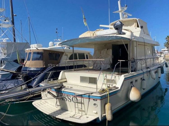 Hatteras Yachts 67 usata in vendita