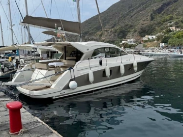 Prestige 440 S usata in vendita