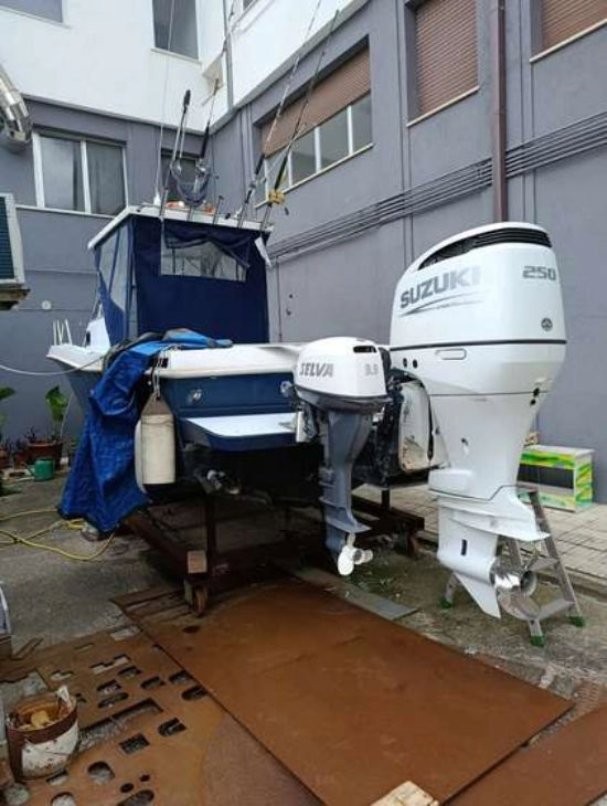 CHRIS CRAFT SEA HAWK 21 CRAFT SEA HAWK 21 usata in vendita
