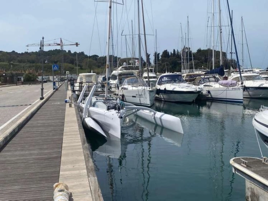 CORSAIR MARINE TRIMARANO 880 MARINE TRIMARANO 880 usata in vendita