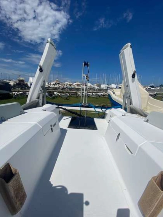 CORSAIR MARINE TRIMARANO 880 MARINE TRIMARANO 880 usata in vendita