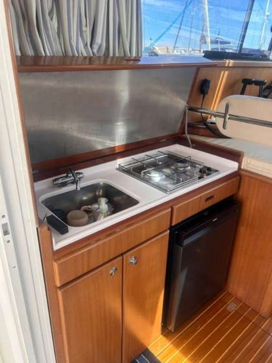 VIKING YACHTS 34 SEDAN YACHTS 34 SEDAN usado à venda