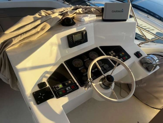 SAGENE YACHT 42 FLYBRIDGE YACHT 42 FLYBRIDGE usado à venda