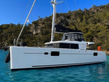 BENETEAU LAGOON 450F LAGOON 450F de segunda mano en venta