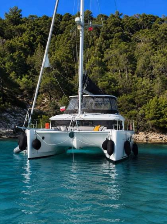 BENETEAU LAGOON 450F LAGOON 450F de segunda mano en venta