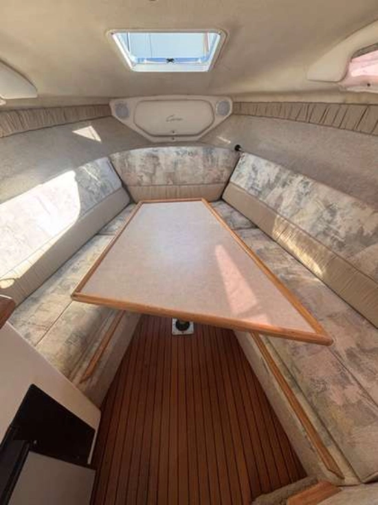Bayliner 2355 CIERA usado à venda
