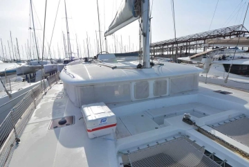 Lagoon 450 f usado à venda