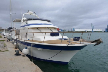 tarquin trader 41+2 usado à venda
