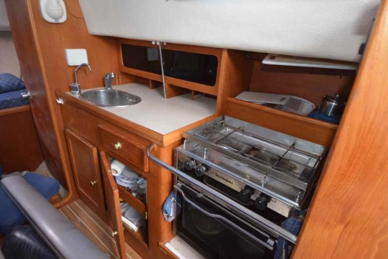 Hunter pilot 27 deck saloon usado à venda