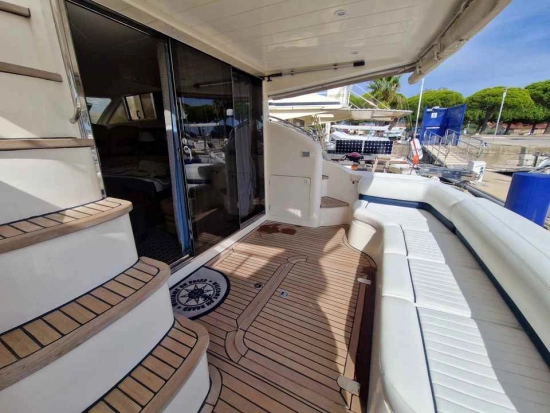 Princess 45 flybridge usado à venda