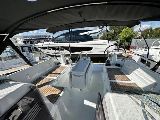 Jeanneau Sun Odyssey 440 usado à venda