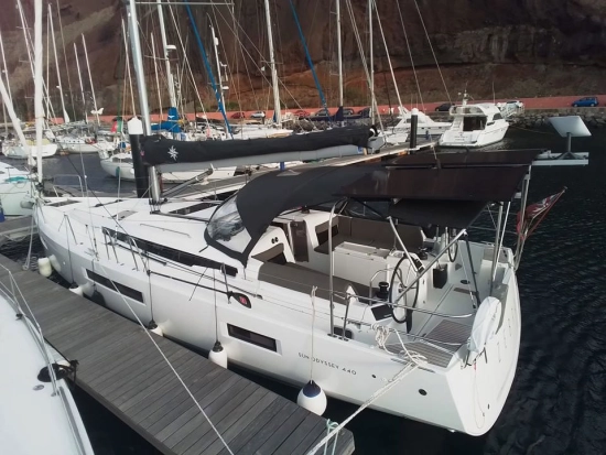 Jeanneau Sun Odyssey 440 usado à venda