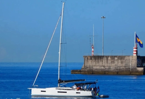Jeanneau Sun Odyssey 440 usado à venda
